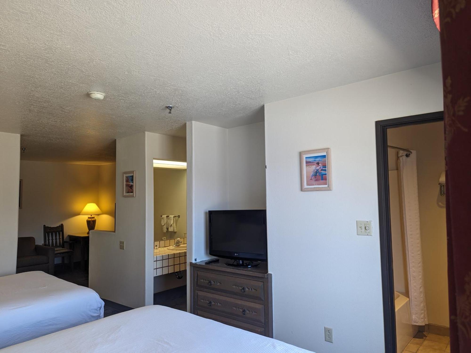 Sagebrush Inn & Suites Taos Exterior foto